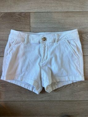 Abercrombie & Fitch Women’s Casual White 98% Cotton Low Rise Shorts